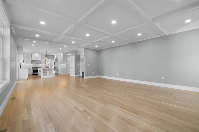 1A Highland Way, Burlington, MA 01803