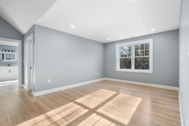 1A Highland Way, Burlington, MA 01803