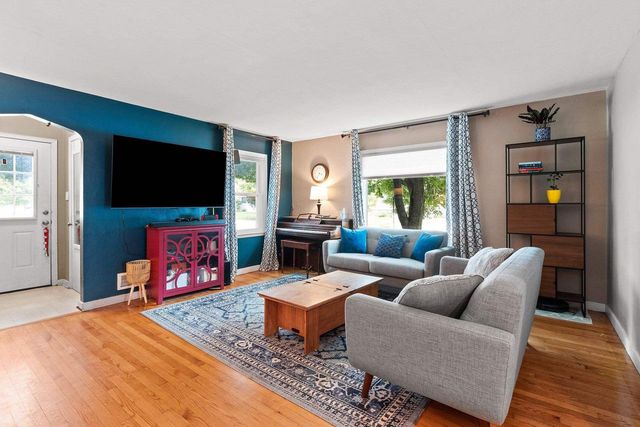 703 HARRISON STREET, Green Bay, WI 54303