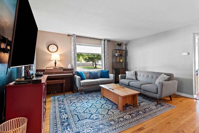 703 HARRISON STREET, Green Bay, WI 54303