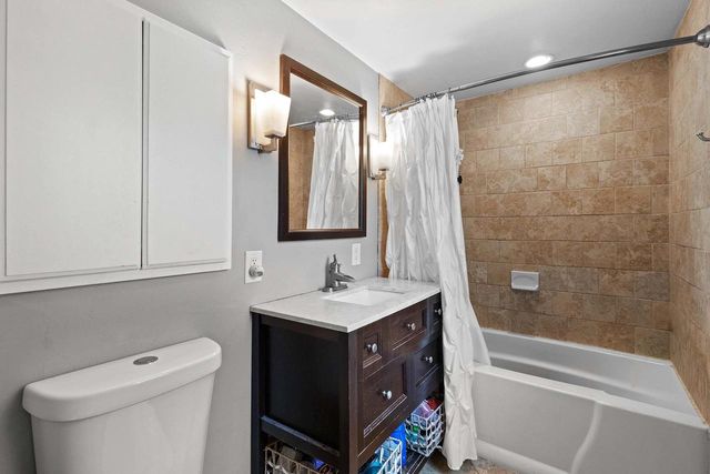 703 HARRISON STREET, Green Bay, WI 54303