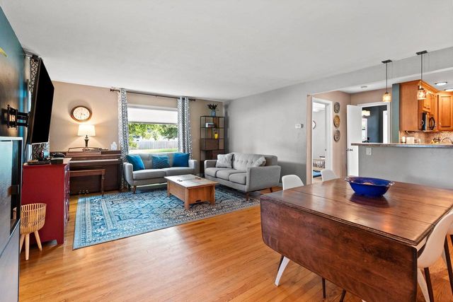 703 HARRISON STREET, Green Bay, WI 54303