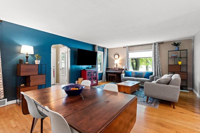 703 HARRISON STREET, Green Bay, WI 54303