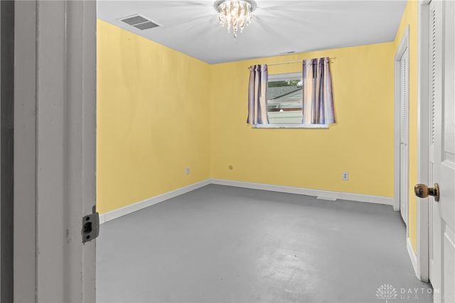 61 Lynn Rae Circle, Dayton, OH 45458