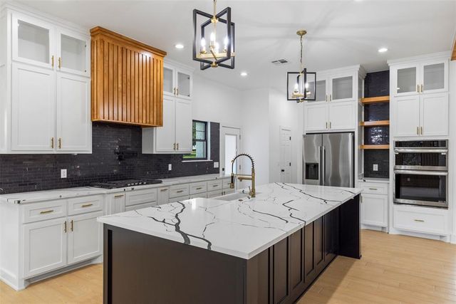 2884 Springridge Road, Guthrie, OK 73044