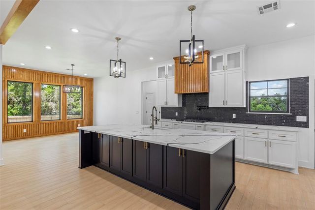 2884 Springridge Road, Guthrie, OK 73044