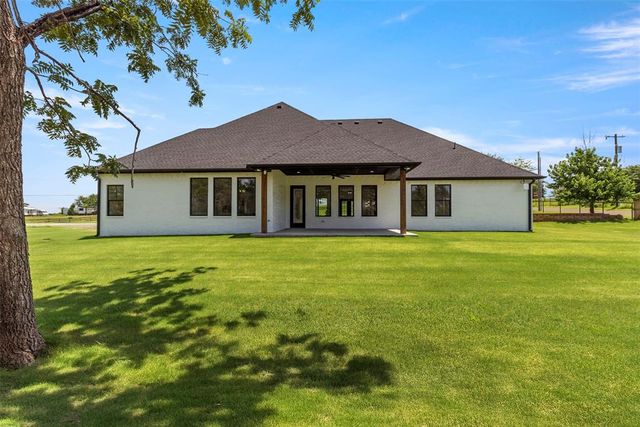 2884 Springridge Road, Guthrie, OK 73044