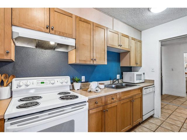 2500 S York St 213, Denver, CO 80210