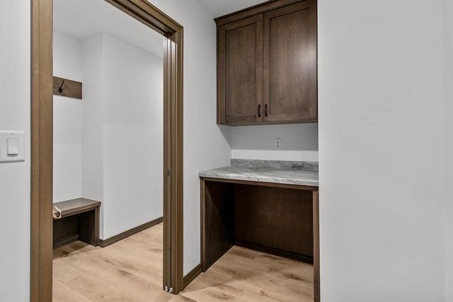 505 FOUNDERS WAY, Little Chute, WI 54140