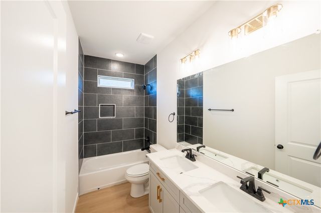 727 Liberty Park Drive, Belton, TX 76513