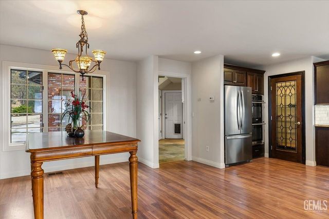 24050 Jacaranda Drive, Tehachapi, CA 93561