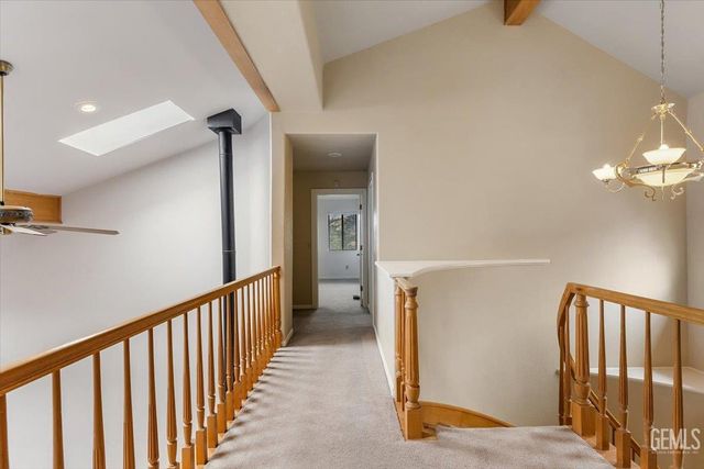 24050 Jacaranda Drive, Tehachapi, CA 93561