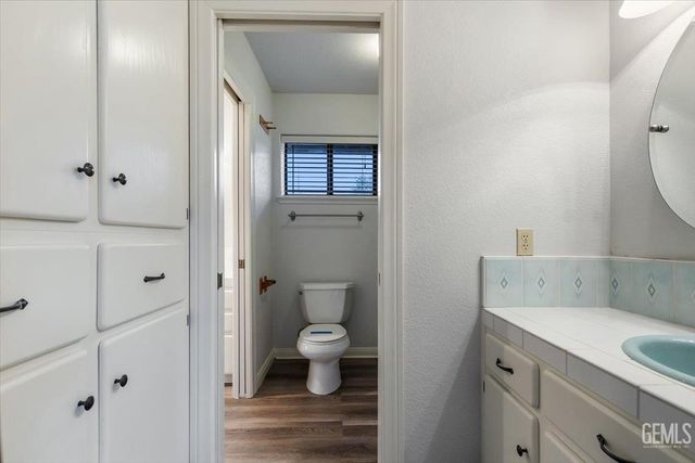 24050 Jacaranda Drive, Tehachapi, CA 93561