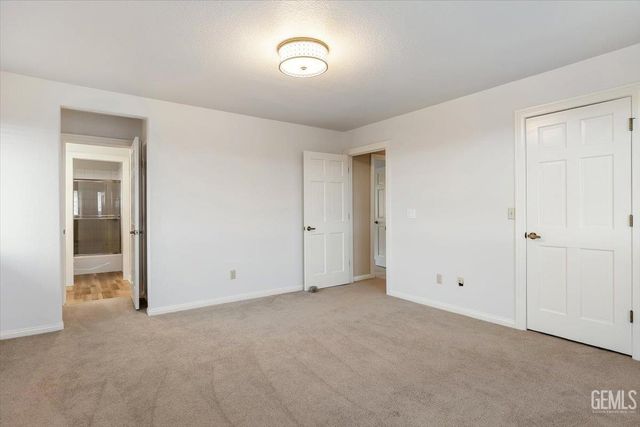24050 Jacaranda Drive, Tehachapi, CA 93561