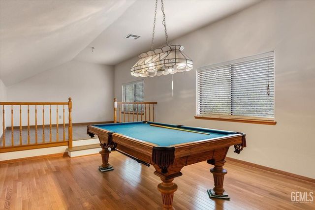 24050 Jacaranda Drive, Tehachapi, CA 93561
