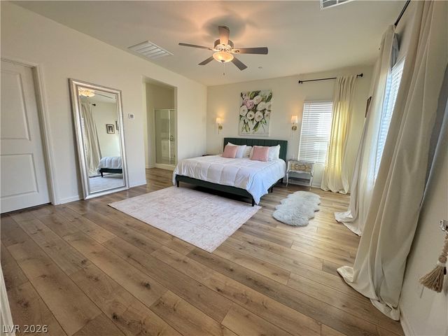 10014 Sweet Holly Place, Las Vegas, NV 89149