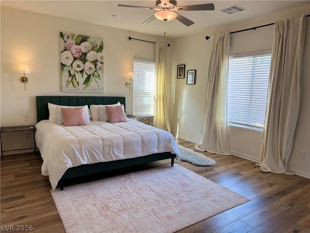 10014 Sweet Holly Place, Las Vegas, NV 89149