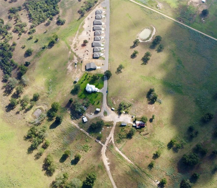 303 Bob's TRL, Bastrop, TX 78602