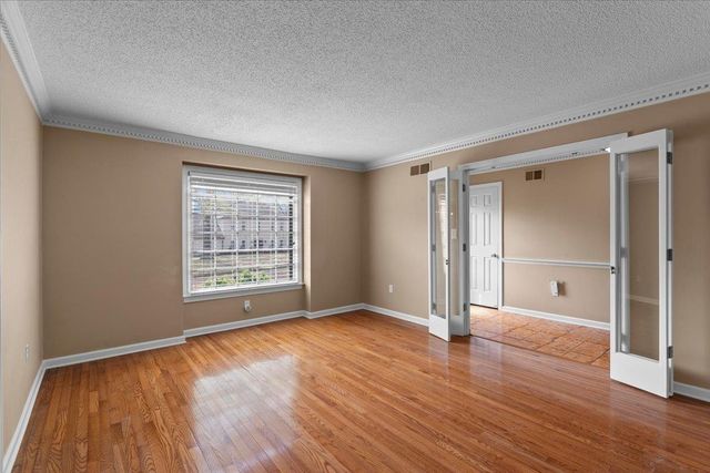 7764 CROSS VILLAGE DR, Germantown, TN 38138