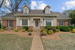 7764 CROSS VILLAGE DR, Germantown, TN 38138