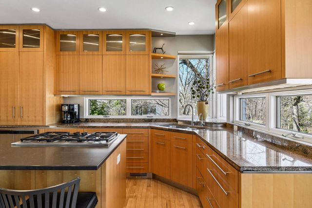 5479 Maple Ridge Court, Minnetonka, MN 55343