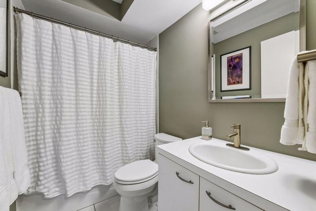 5479 Maple Ridge Court, Minnetonka, MN 55343