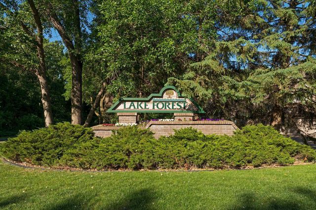 5479 Maple Ridge Court, Minnetonka, MN 55343