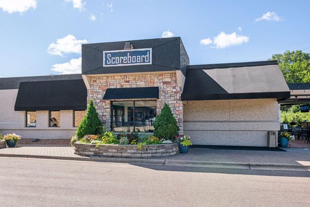 5479 Maple Ridge Court, Minnetonka, MN 55343