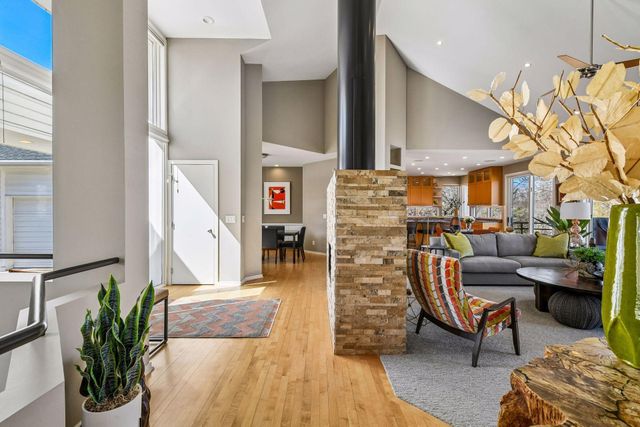 5479 Maple Ridge Court, Minnetonka, MN 55343