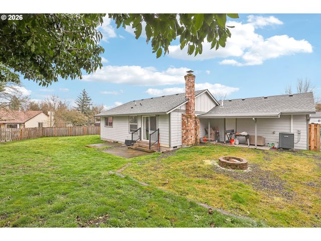 2168 Se HARLOW Ct, Troutdale, OR 97060