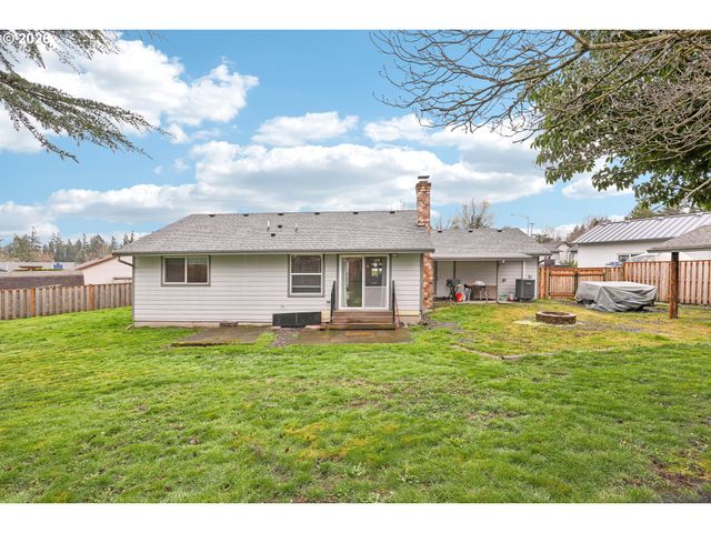 2168 Se HARLOW Ct, Troutdale, OR 97060