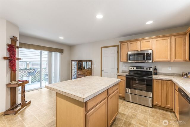 18311 96th Avenue E, Puyallup, WA 98375