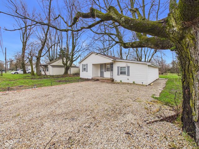 1725 Hunter Avenue, New Castle, IN 47362