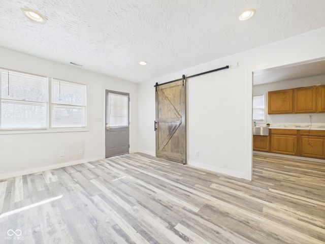 1725 Hunter Avenue, New Castle, IN 47362