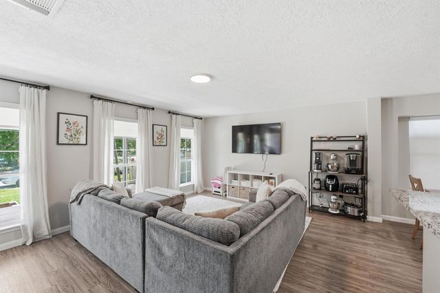 15011 Crockett Road, Willis, TX 77378