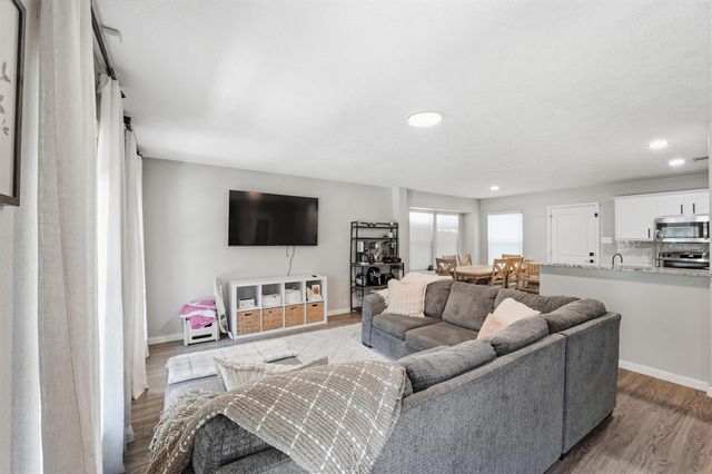 15011 Crockett Road, Willis, TX 77378