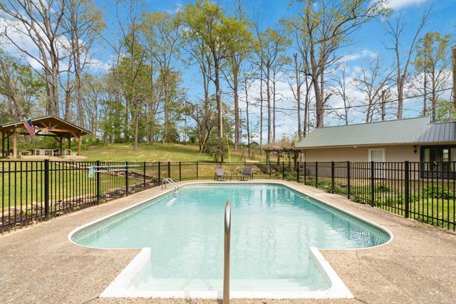 175 Black Wood Lane, London, KY 40741