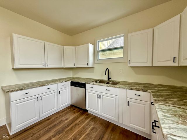 226 W 12th Street, Connersville, IN 47331