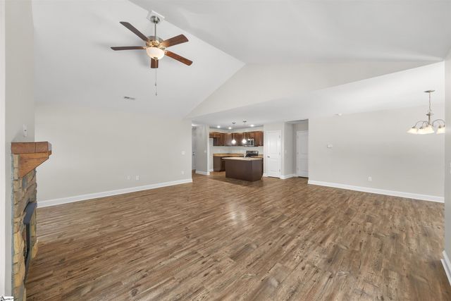 766 Charleston Place, Duncan, SC 29334