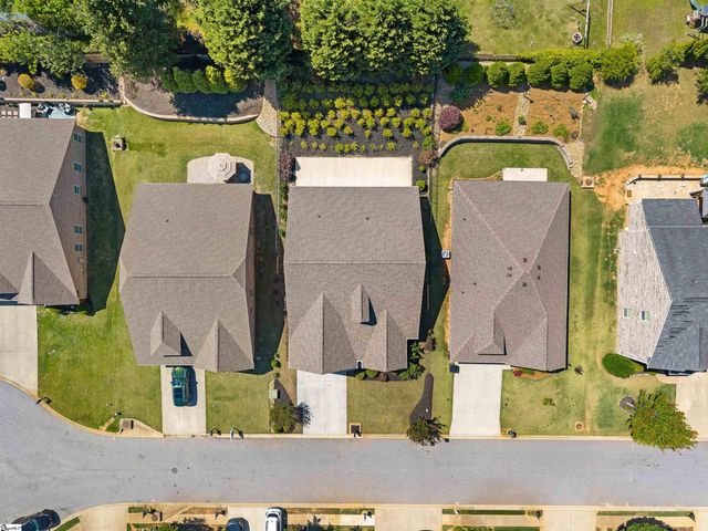 766 Charleston Place, Duncan, SC 29334