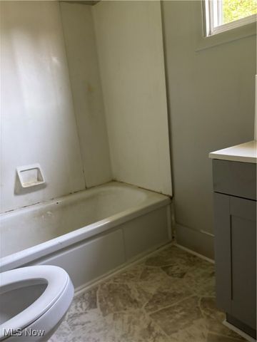 510 N 8th Street, Cambridge, OH 43725