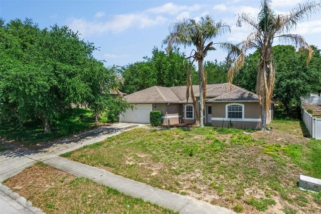 448 SHADY PINE COURT, Minneola, FL 34715