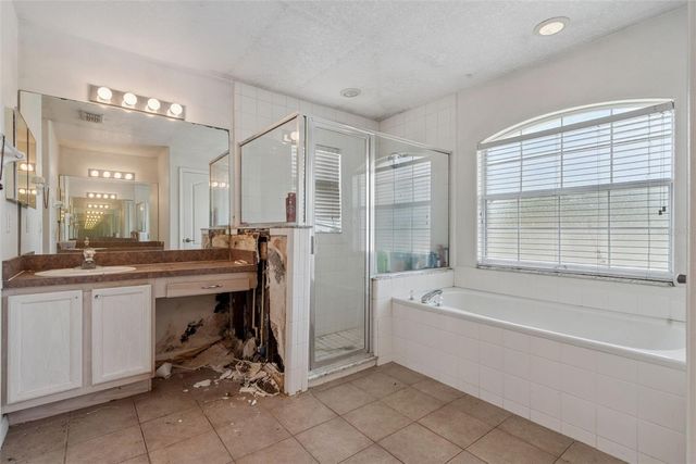 448 SHADY PINE COURT, Minneola, FL 34715