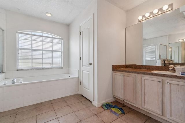 448 SHADY PINE COURT, Minneola, FL 34715