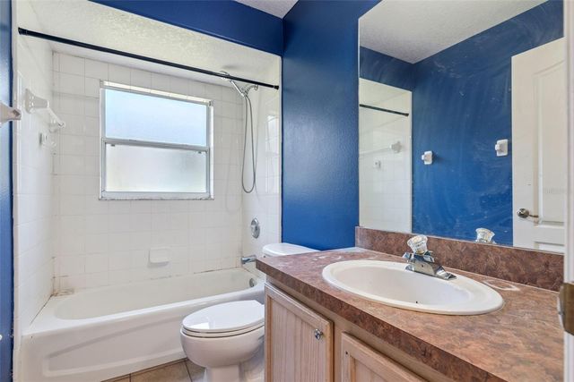 448 SHADY PINE COURT, Minneola, FL 34715