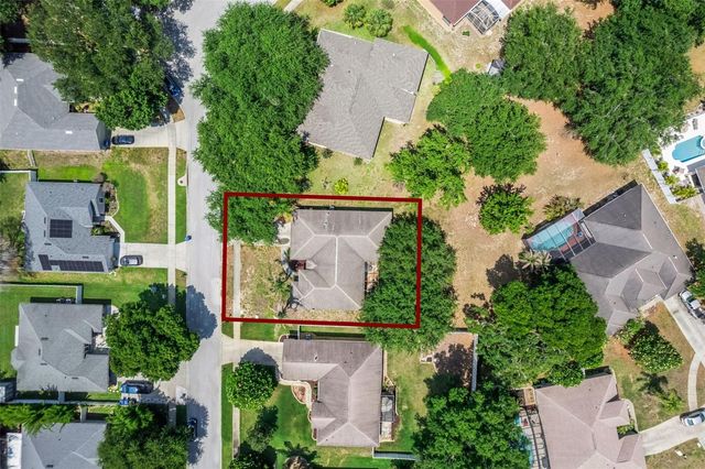 448 SHADY PINE COURT, Minneola, FL 34715