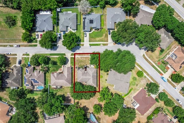 448 SHADY PINE COURT, Minneola, FL 34715