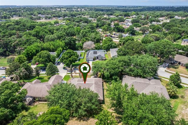 448 SHADY PINE COURT, Minneola, FL 34715