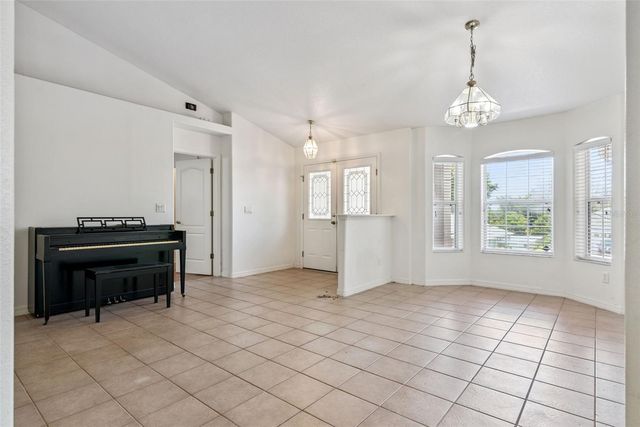 448 SHADY PINE COURT, Minneola, FL 34715
