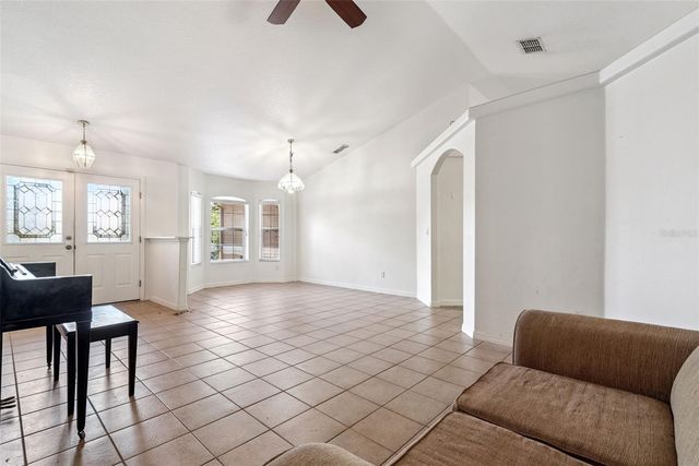 448 SHADY PINE COURT, Minneola, FL 34715